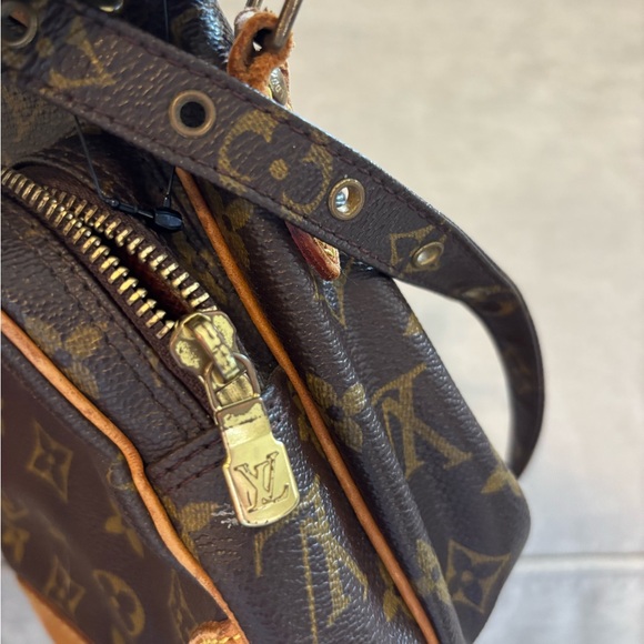 Louis Vuitton Amazon Monogram Messenger Bag - Black and Brown - Picture 12 of 13